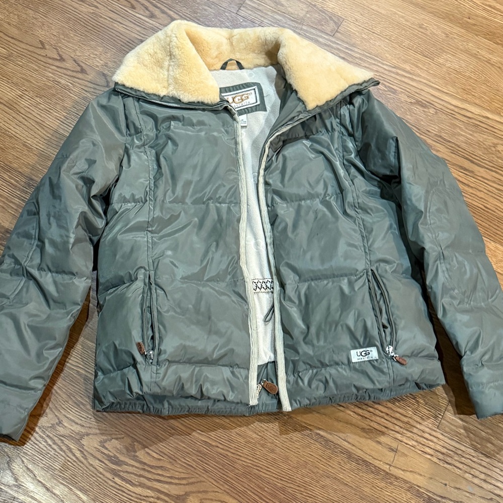 Ugg Green Puffer Jacket with Faux Fur Collar